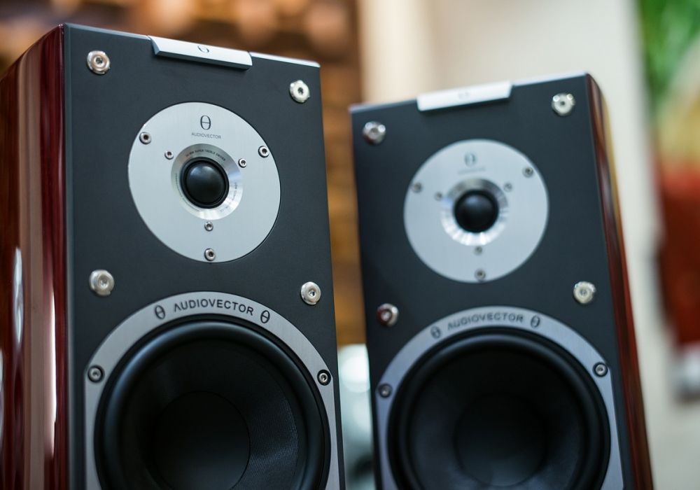 6 Tips On How To Choose A Perfect Sound System For Your Home