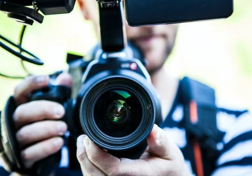 How to Create Corporate Videos That’ll Strengthen Your Brand Identity